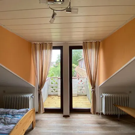 Zum Leuchtfeuer Guest house *