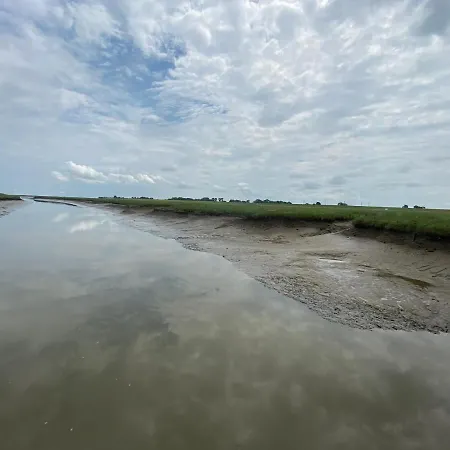 Zum Leuchtfeuer 布特亚丁根