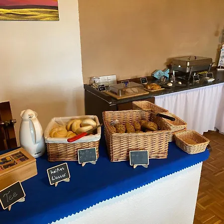 Zum Leuchtfeuer 布特亚丁根