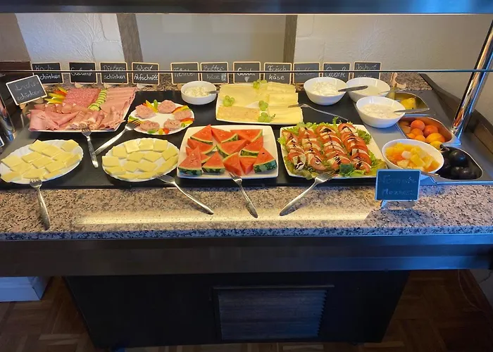 Zum Leuchtfeuer בית הארחה 3*